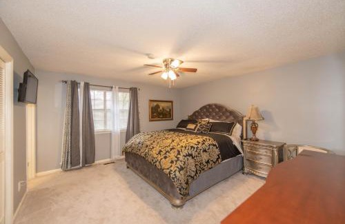 River Mountain Casa | A Pleasant Home for Your Living Pleasure