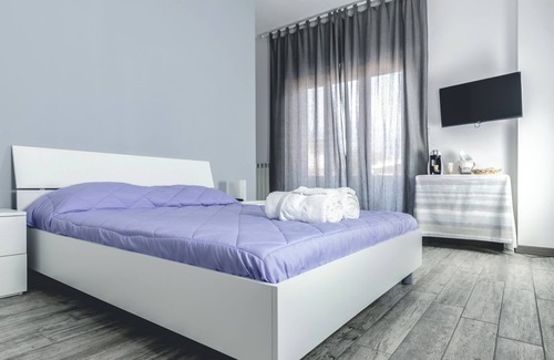Lamezia Terme Cama Y Desayuno | A Pochi Minuti dal Centro di Lamezia Terme, Ideale per Famiglia o Coppie
