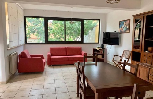 Carini Chalet De Esquí | A pochi minuti dalle località marine più belle della Sicilia