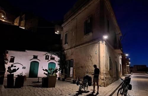 Sasso Caveoso Casa | A porta pistola