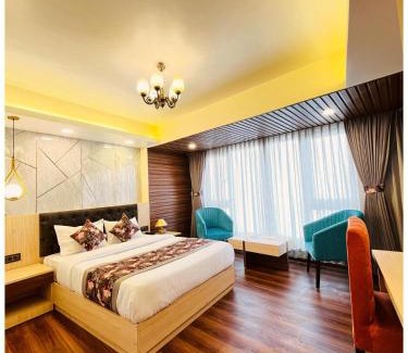 Varanasi Hotel | A Premium Luxury Valley View 'Hotel Broadway Boutique Mall Road Darjeeling' - Near Chowrasta And Chauk Bazar - Prime Location - Best Seller in City