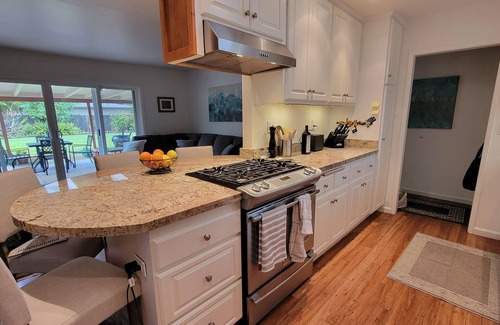 West Mesa Casa | A pretty home in the popular coastal section of Santa Barbara's Mesa.