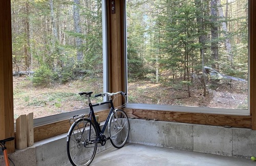 Mount Desert Casa | A Prism in the Wood