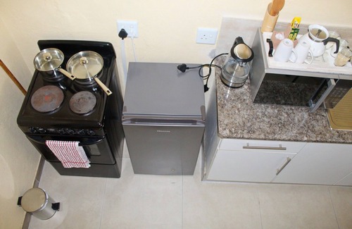 Polokwane Cama Y Desayuno | A private space located just 5km to mall of the north