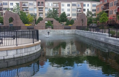 Stillwater Condominio | A quick stroll to the finest living Historic Stillwater has to offer.