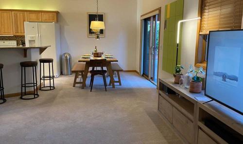 Page Casa | A quiet, stylish and cozy retreat.
