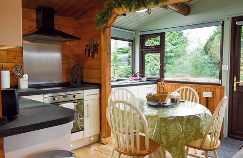 Bronaber Cabaña | Alojamiento de 2 habitaciones en Bron Aber, near Trawsfynydd
