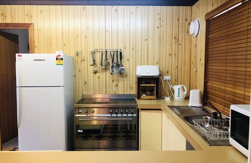 Quindalup Casa | A quirky, quaint cottage by the water’s edge.