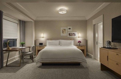 Back Bay East Hotel | A Restful Retreat! Pet-friendly, Minutes to Bay Village Neighborhood Park!