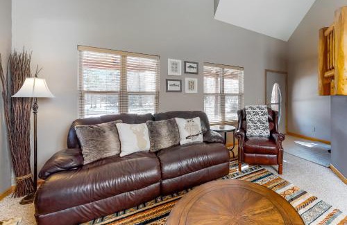 South Fork Casa | A River Runs Near It