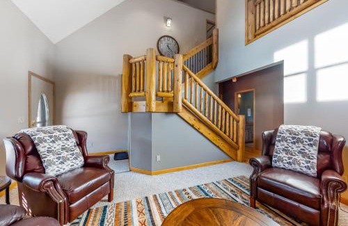 South Fork Casa | A River Runs Near It