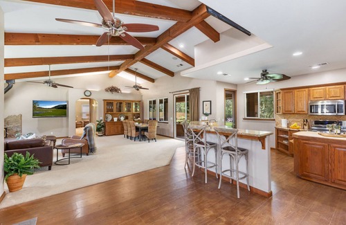 Three Rivers Casa | “A River Runs Through It”- Riverfront 2-home Compound