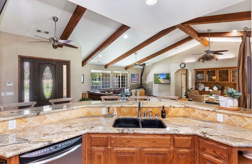 Three Rivers Casa | “A River Runs Through It”- Riverfront 2-home Compound