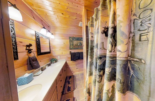 Townsend Cabina | A Rocky Top Rendezview