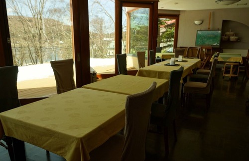 Kamisuwa Onsen Casa | A room for families and good friends 2 meals incl / Chino Nagano