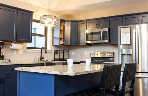 Jim Thorpe Chalet De Esquí | A safe, modern house in the woods just minutes from downtown Jim Thorpe