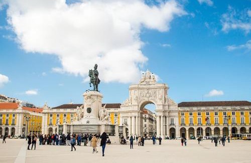 Cacilhas Apartamento | A Saudade The best way to enjoy Lisbon