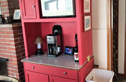 Florence Cabaña | A seaside cottage with amazing ocean and beach views to relax and recharge