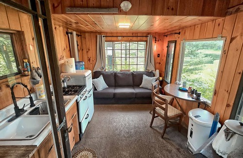 Glenfield Apartamento | A Secluded Cabin on Your own Prvt Pond Serenity
