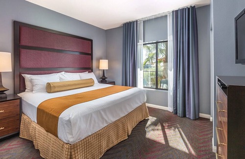 Terra Lago Complejo | Grandes Unidades de Resort adyacentes a Golf, Coachella, Stage Coach, Tennis o simplemente Relajación Familiar