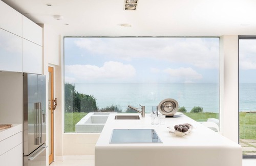 Praa Sands Casa | A sensational beach house just metres from Praa Sands Beach, with stunning sea views, large garden a