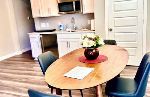 Danville Apartamento | A separate apartment in a house