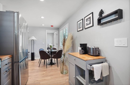 Duarte Casa | A serene hideaway near the scenic Monrovia Canyon Park