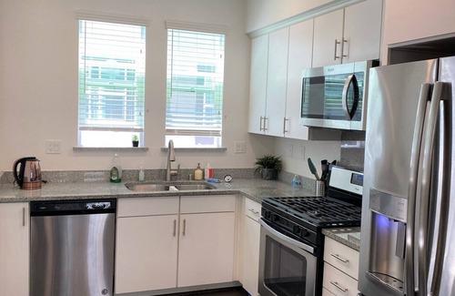 Milpitas Casa | a serene hideaway place near the transit center in the silicon valley