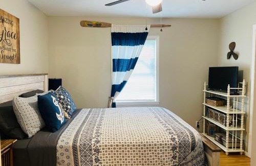Kingston Casa | A Shore Thing-Beach-Fishing-Fire Pit-Relax-Pets