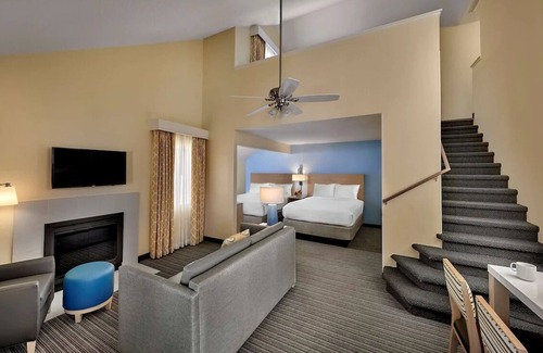 Chesterfield Casa | A short drive to Museum of Transportation! 2 Suites with Kitchens & Fireplace!