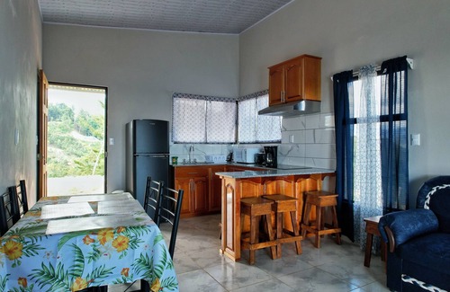 Berlín Casa | A single-family home w/ a serene view. Nonsmoking and pet-friendly environment.