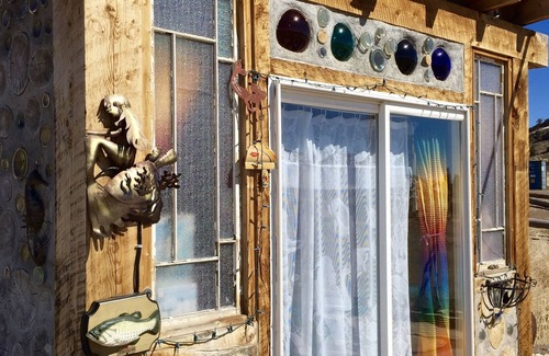 Del Norte Cabaña | A Solar, Cordwood/Bottle Hand-Built Charming Cottage, In the La Garita Mountains