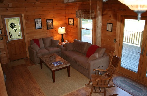 Landaff Casa | A Space of One's Own - Beautiful Log Home