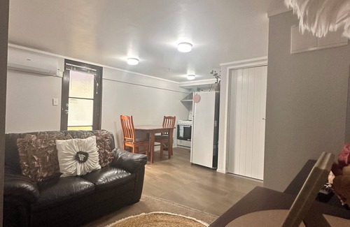 Springfield Apartamento | A space of your own. Central and peaceful.