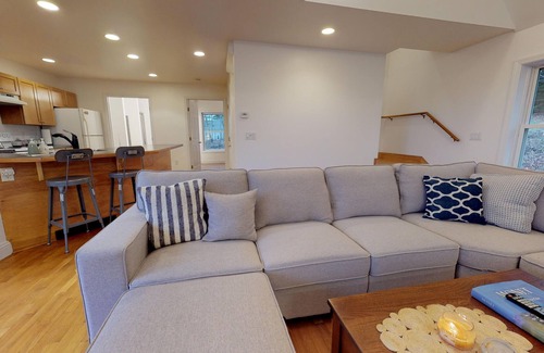Northport Casa | Un espacioso loft con vista al mar en Penobscot Bay en el histórico Temple Heights