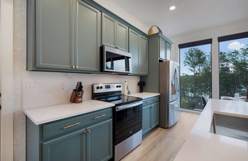 Waleska Cabina | A Stoney Marina - Lake Arrowhead