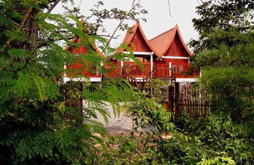 Um Chan Villa | Una impresionante y tranquila piscina privada Villa en Tailandia. Pensión completa.
