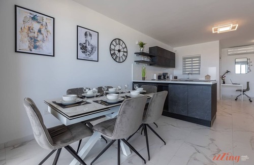 St. Paul's Bay Apartamento | A Stunning Apartment With Spectacular sea Views