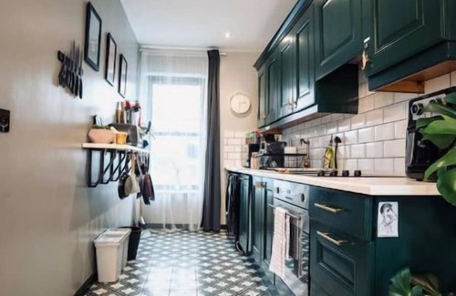 Cobh Apartamento | A Stylish 2 Bed Apartment in Cobh Town - Lux Stay