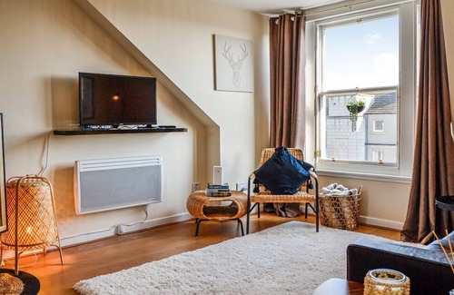 Central Aberdeen Cabaña | 2 bedroom accommodation in Aberdeen