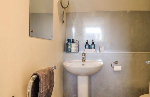 Central Aberdeen Cabaña | 2 bedroom accommodation in Aberdeen