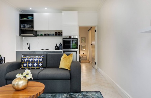 Pinelands Apartamento | Una estancia elegante en una ubicación conveniente.