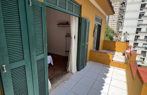 Laranjeiras Casa | A suíte in fabulous Laranjeiras Rio de Janeiro with WiFi