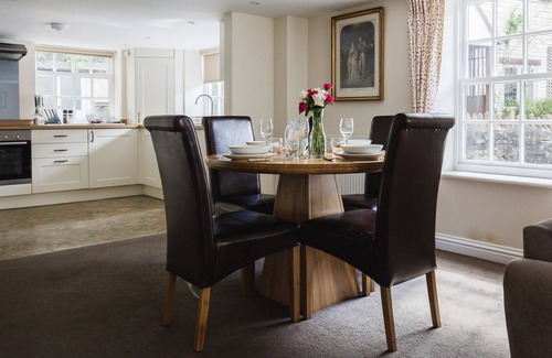 Winchcombe Cabaña | Queens - Capacidad para 6 personas en 2 dormitorios