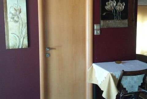 Volos City Centre Apartamento | A Sweet English Home, Studio with big balcony