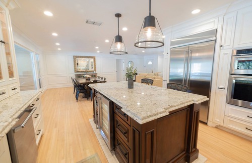 Whittier Casa | A Sweet Retreat /LA Attractions /Disney / Beaches