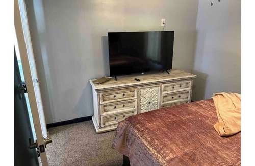 Newport Apartamento | A Sweet Suite for you!! Newly renovated suite on the Crystal Coast ✨ 🌊