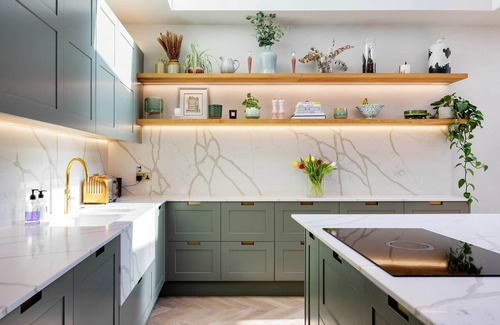 West Hill Casa | A Symphony in Green, by Veeve