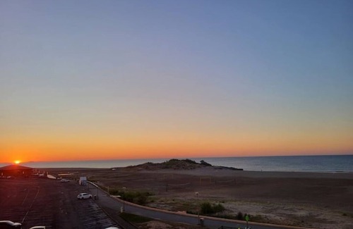 Saint-Pierre-la-Mer Apartamento | A T2 on the beach at Saint Pierre la mer!