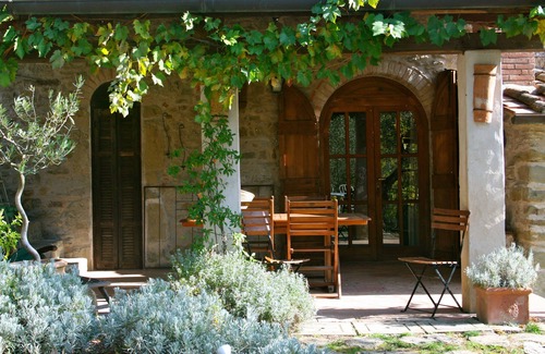 Toppole Villa | Villa toscana, pequeña piscina privada y jardín de olivos, mucho encanto